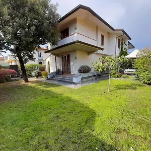 accogliente-villetta-bi-familiare.it-tuscanyhotel.com/