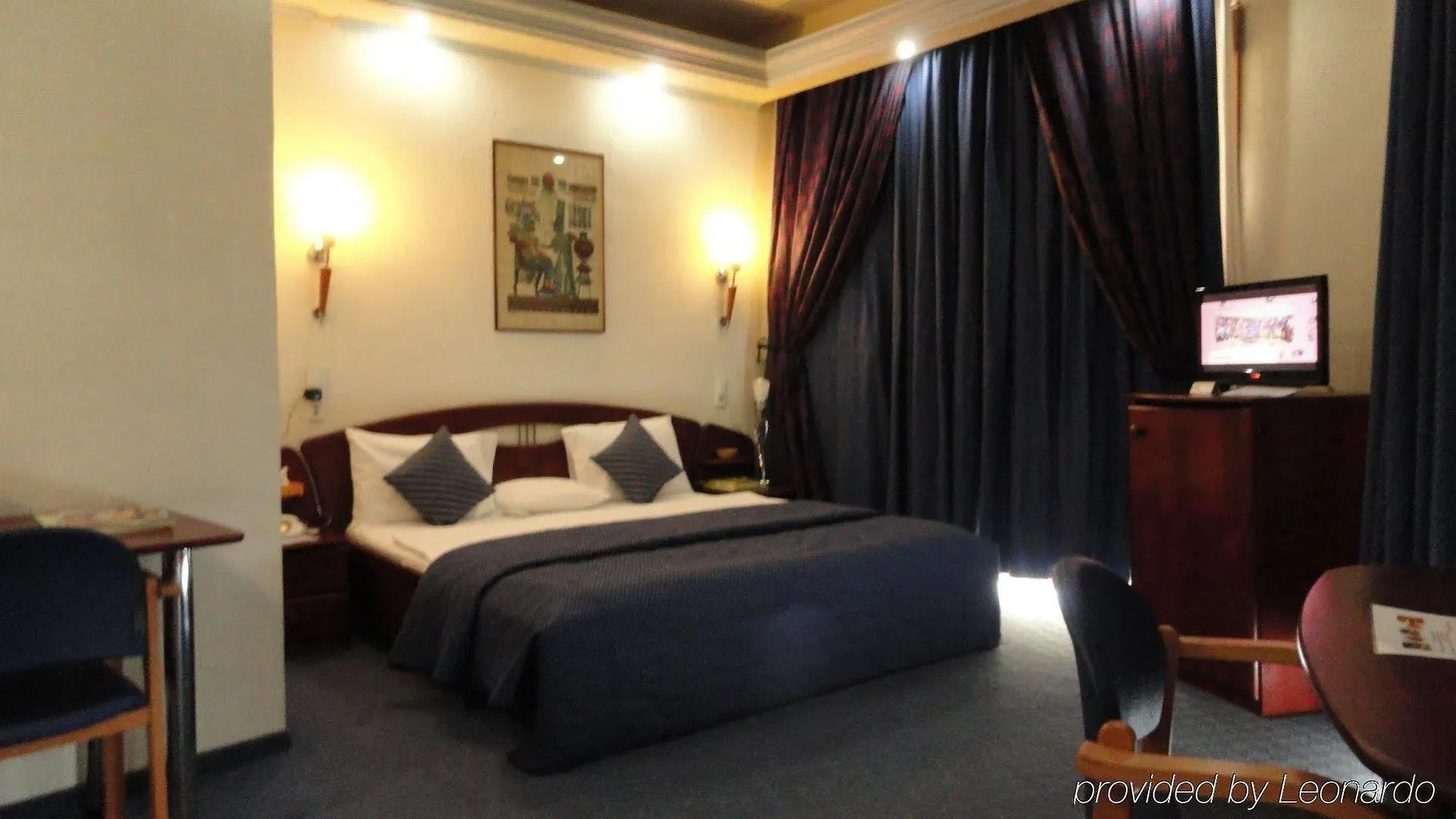 Relax Comfort Suites Hotel Bucarest 3*,  Romania