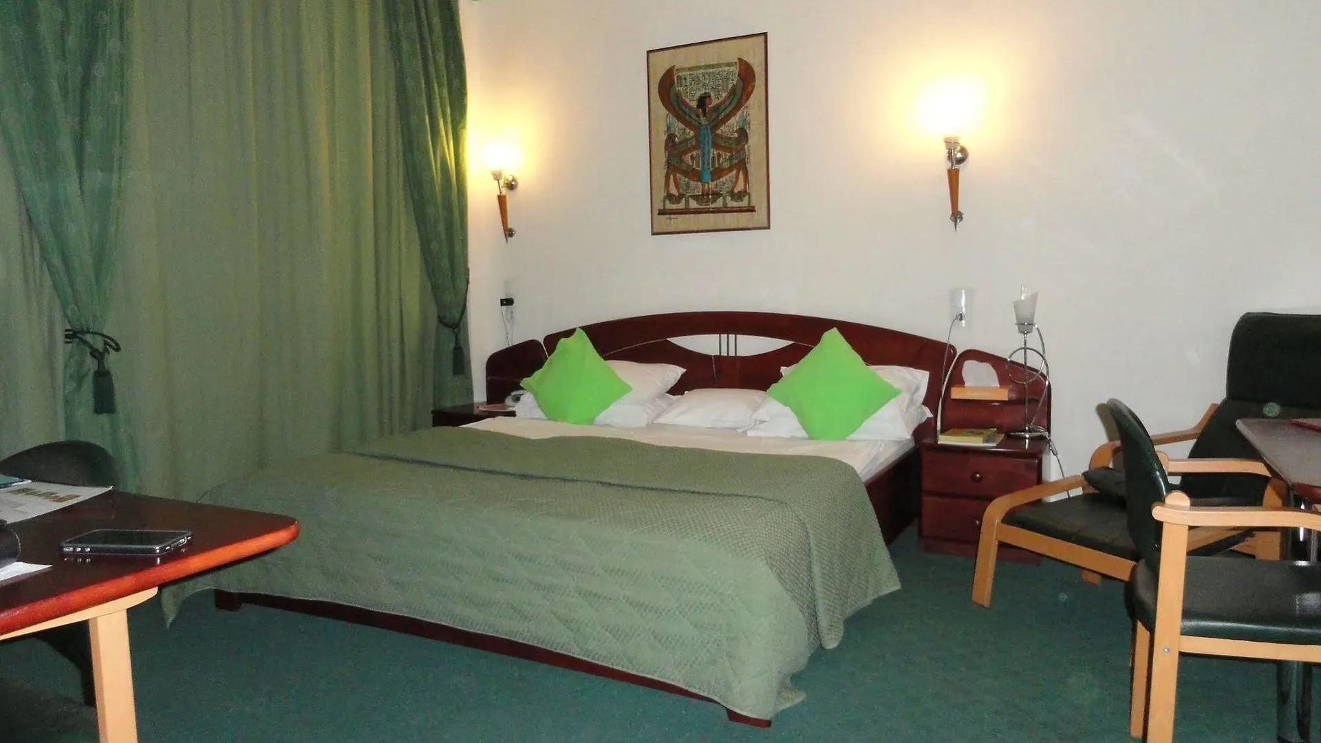 Relax Comfort Suites Hotel Bucharest 3*,  Romania